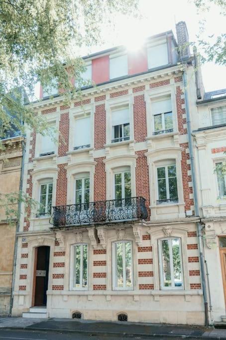L'Alsace - Tout Confort Charleville-Mézières Eksteriør bilde
